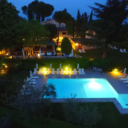 Villa I Barronci Resort & Spa-2